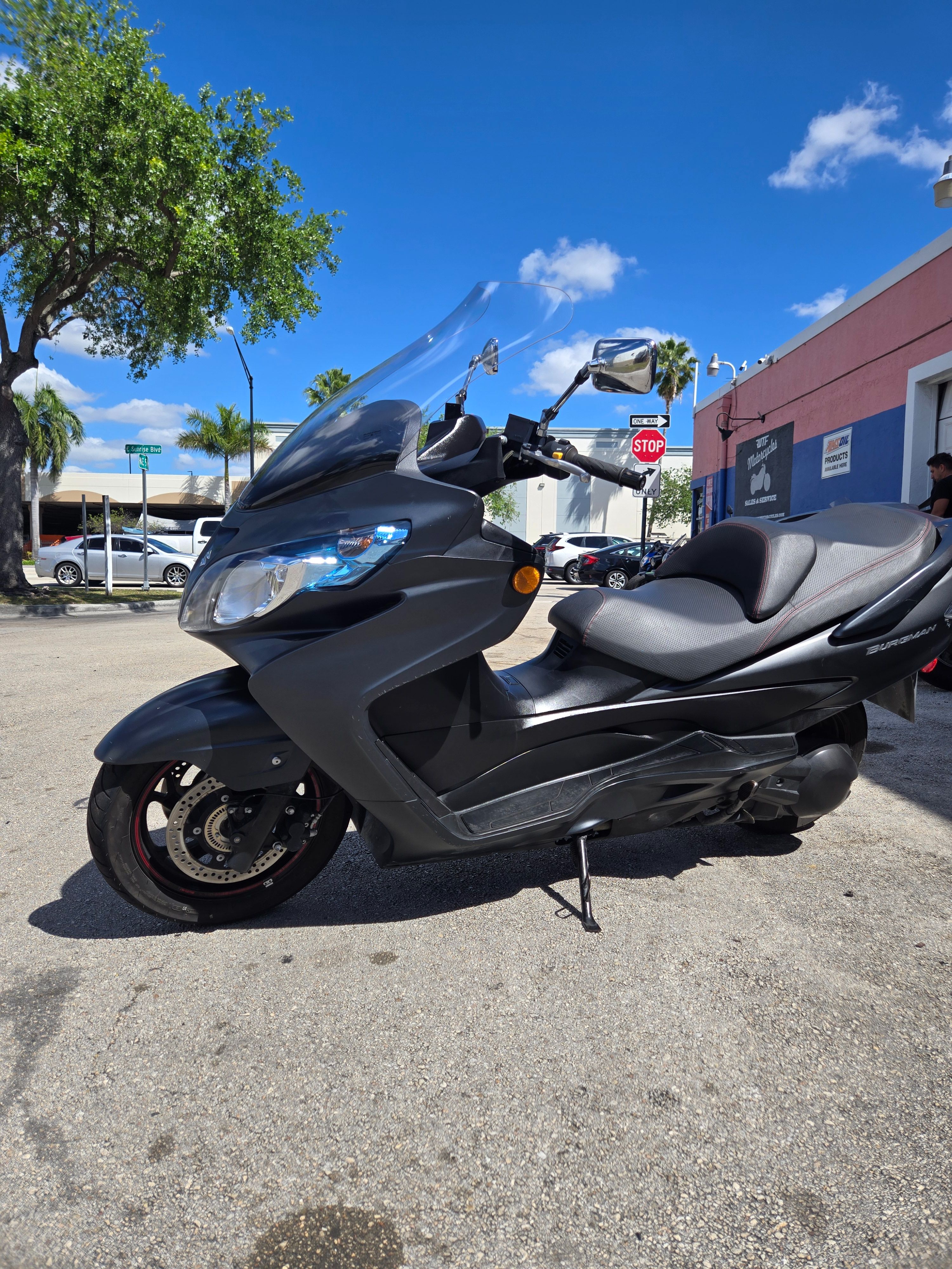 2015 Suzuki Burgman 400cc